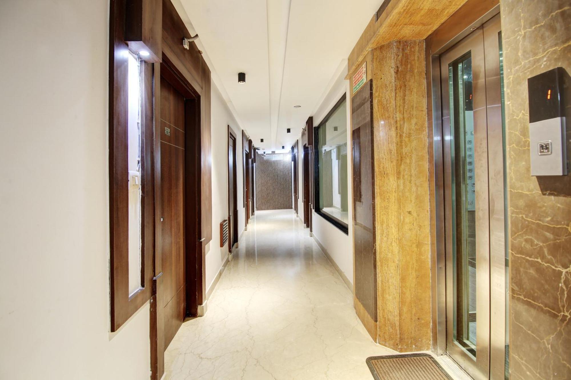 Hotel Neu Villa - Near Connaught Place & New Delhi Railway Station Bagian luar foto