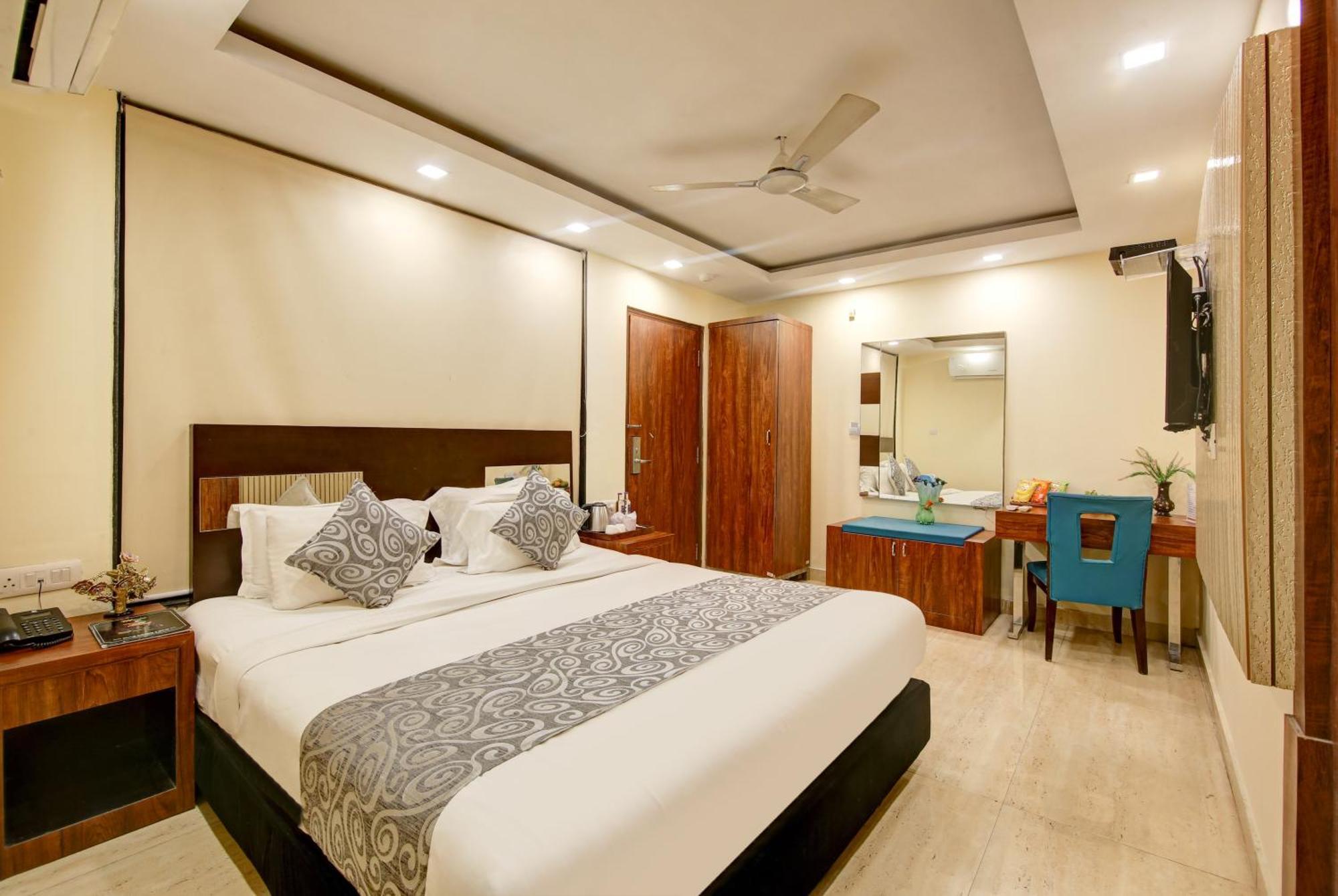 Hotel Neu Villa - Near Connaught Place & New Delhi Railway Station Bagian luar foto