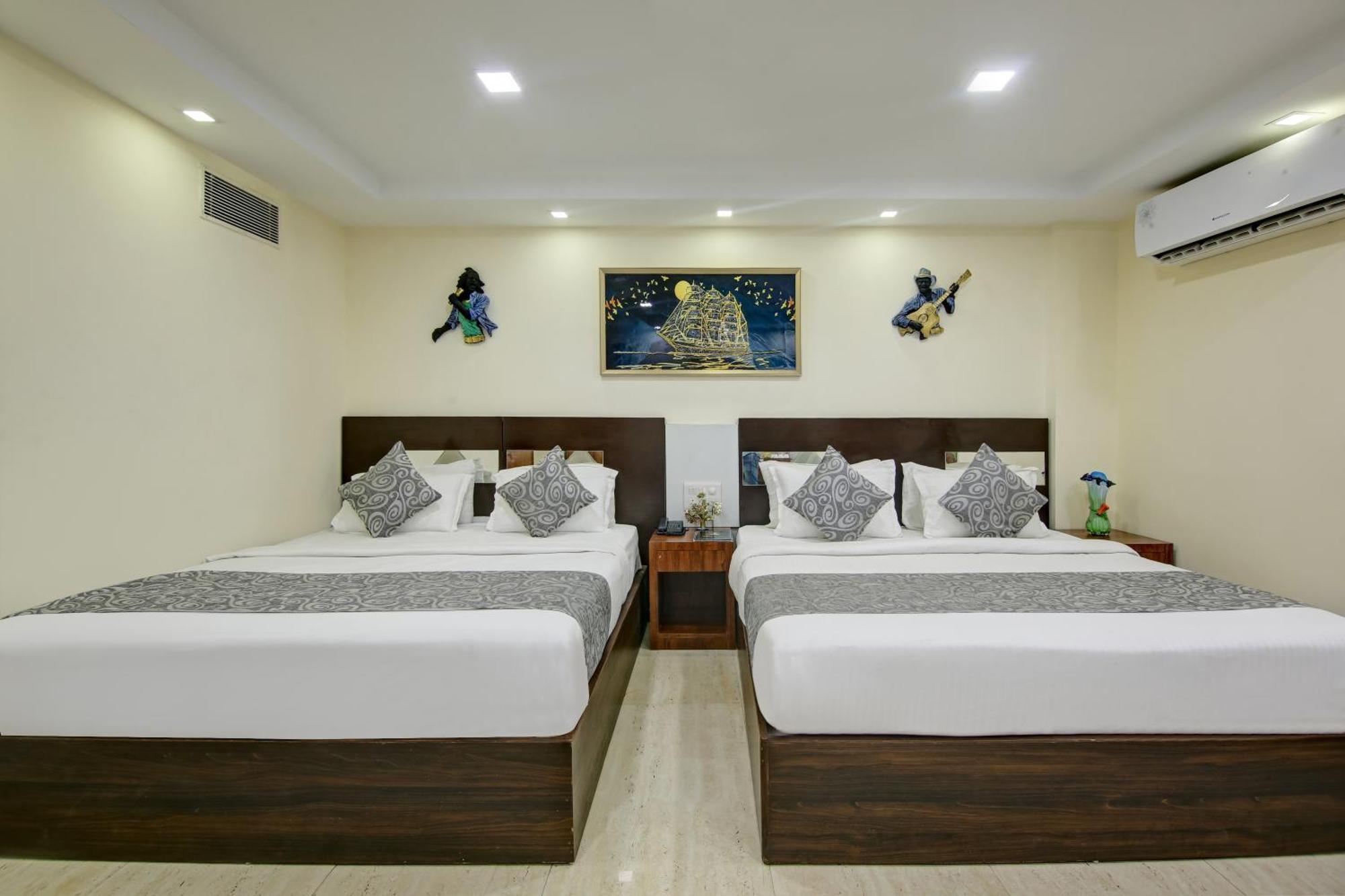 Hotel Neu Villa - Near Connaught Place & New Delhi Railway Station Bagian luar foto